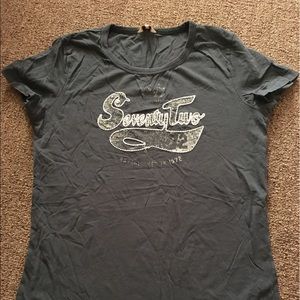 Cute distressed vintage T-shirt